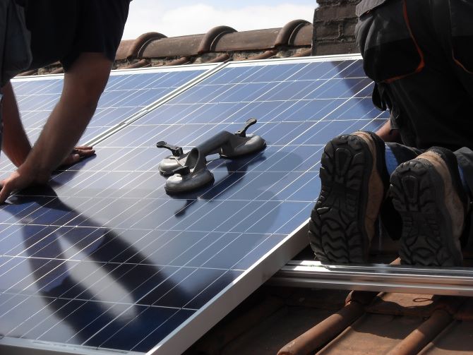 Zonnepanelen plaatsen