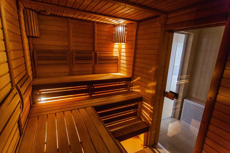 kraam klink kapok Sauna kopen [Alle prijzen + Handige tips] | Homedeal